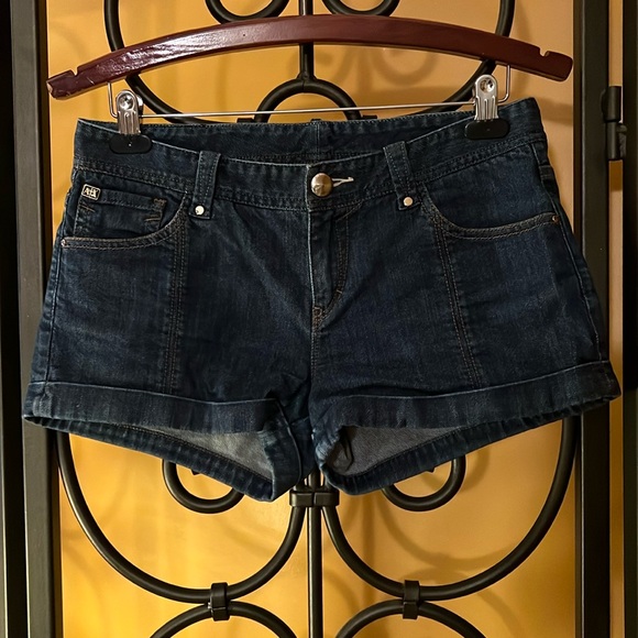A/X Armani Exchange Jean Shorts - Picture 2 of 16